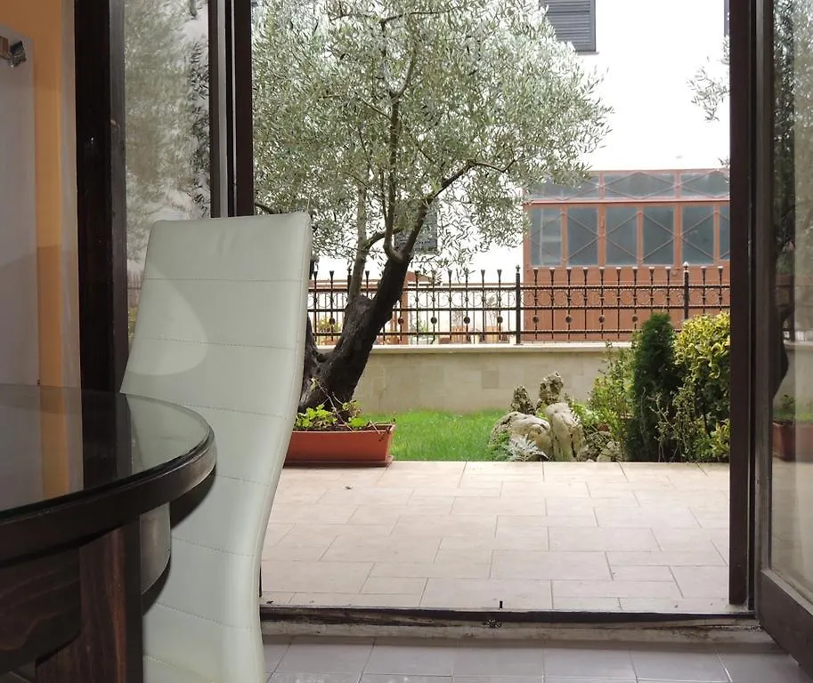 Apartments Monte Grande Pula 0*,