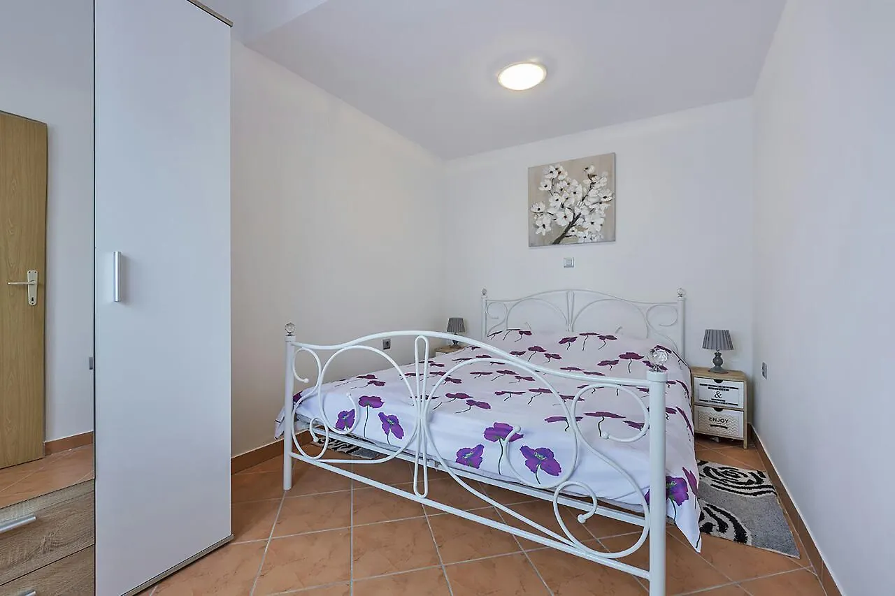 Apartments Monte Grande Pula