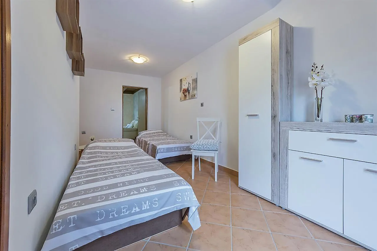 Apartments Monte Grande Pula